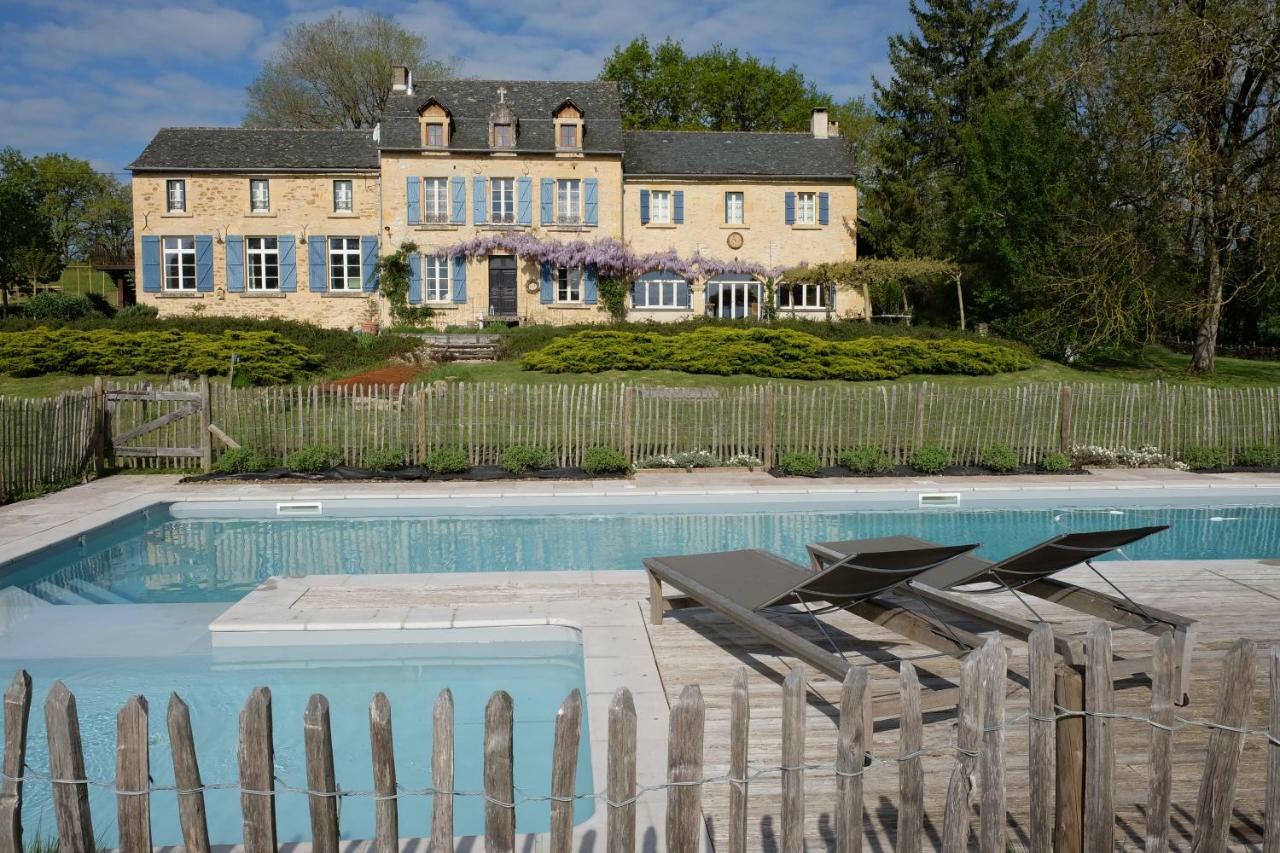 Bed and Breakfast Le Couvent De Neuviale Parisot  Экстерьер фото