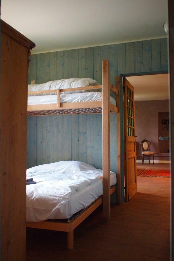 Bed and Breakfast Le Couvent De Neuviale Parisot  Экстерьер фото